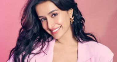 shraddha kapoor age